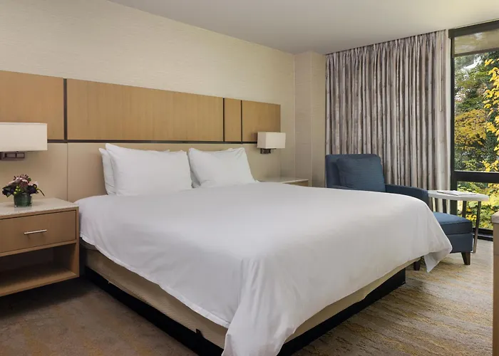 Jb Duke Hotel